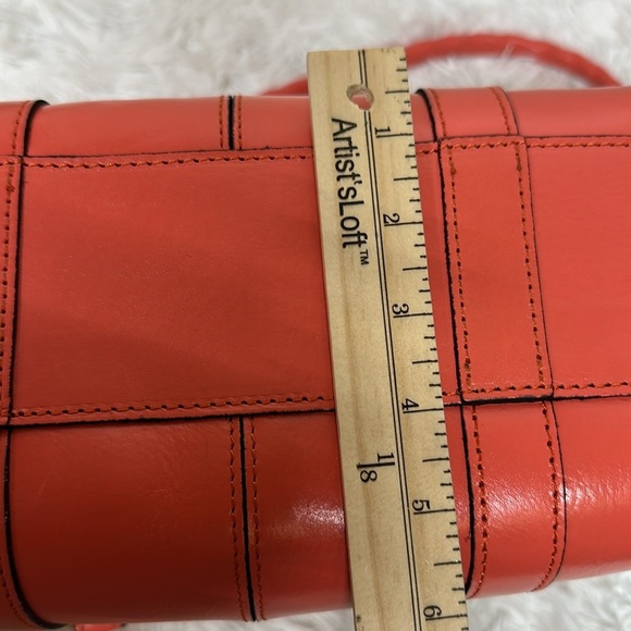 Patricia Nash Vienna Leather Satchel Purse Tooled Floral Bag in Coral 299. New - Picture 14 of 14